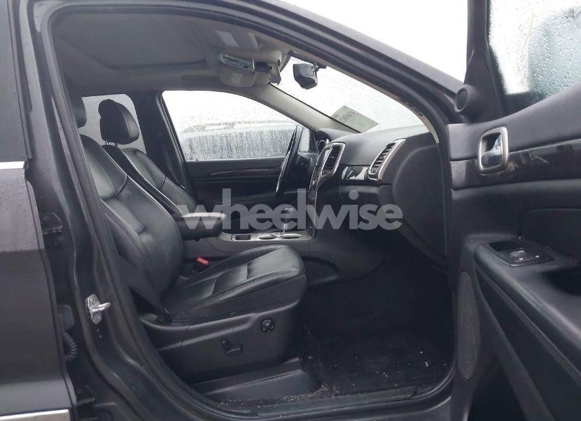 Photo 5 of 2011 Jeep Grand CHEROKEE LAREDO (VIN 1J4RR4GG1BC721401)