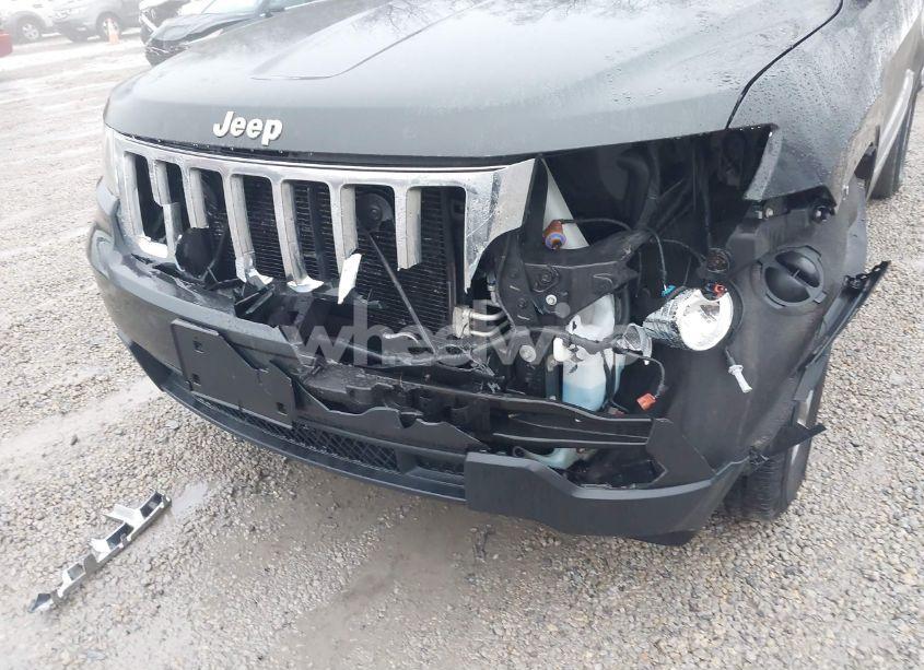 Photo 6 of 2011 Jeep Grand CHEROKEE LAREDO (VIN 1J4RR4GG1BC721401)