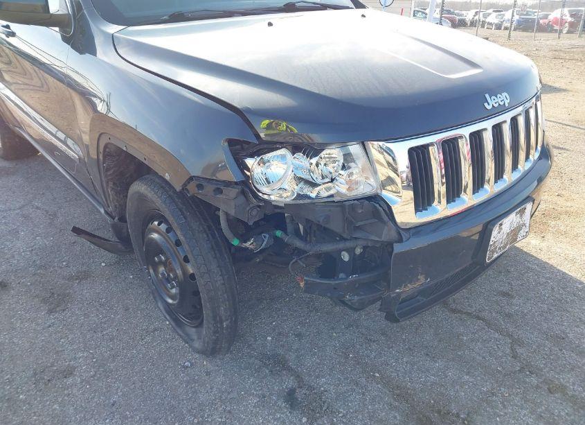 Photo 6 of 2011 Jeep Grand CHEROKEE LAREDO (VIN 1J4RR4GG1BC738649)
