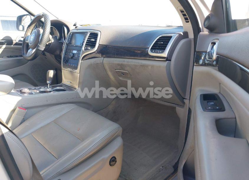 Photo 5 of 2011 Jeep Grand CHEROKEE LAREDO (VIN 1J4RR4GG2BC511289)