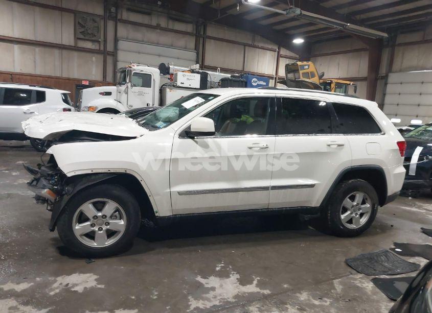 Photo 14 of 2011 Jeep Grand CHEROKEE LAREDO (VIN 1J4RR4GG2BC514578)