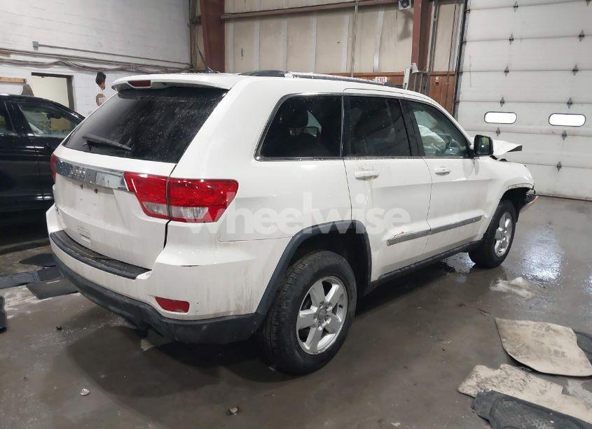 Photo 4 of 2011 Jeep Grand CHEROKEE LAREDO (VIN 1J4RR4GG2BC514578)
