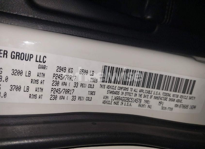 Photo 9 of 2011 Jeep Grand CHEROKEE LAREDO (VIN 1J4RR4GG2BC514578)