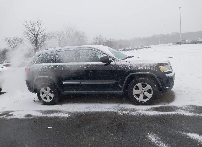 Photo 13 of 2011 Jeep Grand CHEROKEE LAREDO (VIN 1J4RR4GG2BC541800)