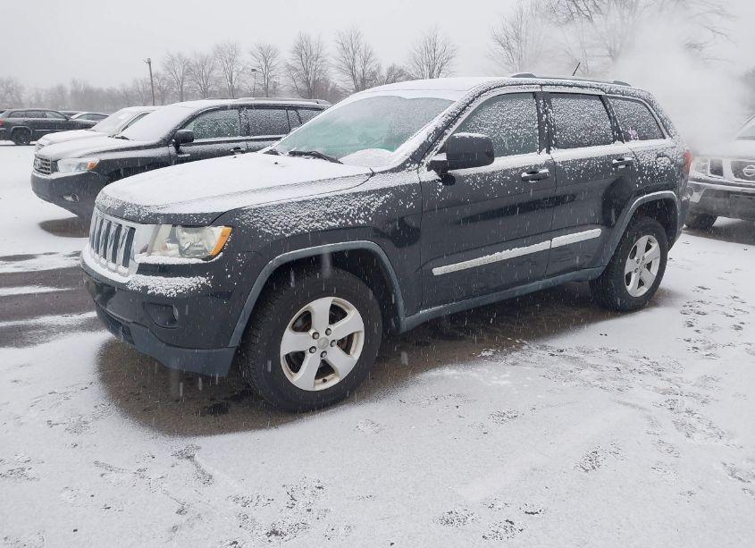 Photo 2 of 2011 Jeep Grand CHEROKEE LAREDO (VIN 1J4RR4GG2BC541800)