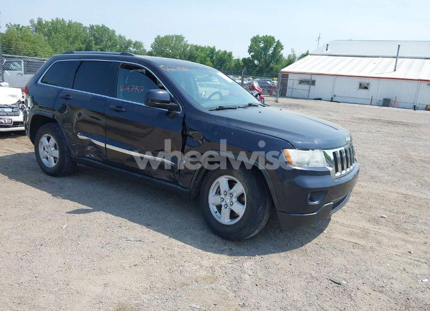 2011 Jeep Grand CHEROKEE LAREDO (VIN 1J4RR4GG2BC550934) main photo