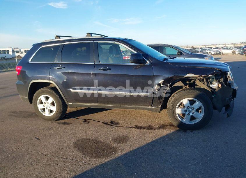 Photo 13 of 2011 Jeep Grand CHEROKEE LAREDO (VIN 1J4RR4GG2BC567801)