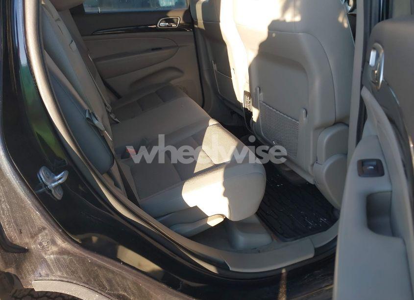 Photo 8 of 2011 Jeep Grand CHEROKEE LAREDO (VIN 1J4RR4GG2BC567801)