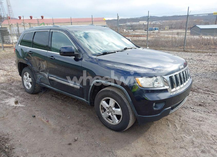 2011 Jeep Grand CHEROKEE LAREDO (VIN 1J4RR4GG2BC609268) main photo
