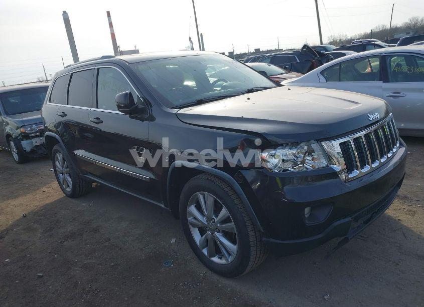 2011 Jeep Grand CHEROKEE LAREDO (VIN 1J4RR4GG2BC627401) main photo