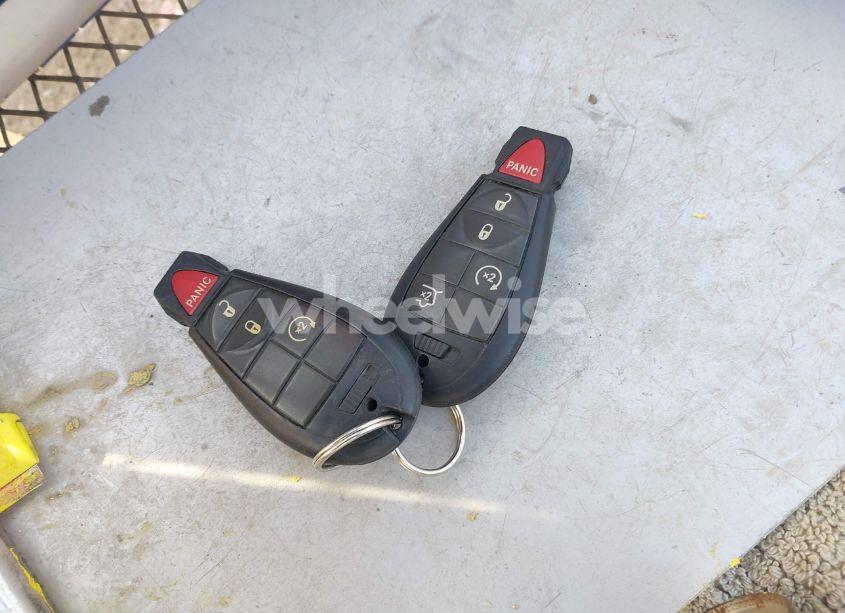 Photo 11 of 2011 Jeep Grand CHEROKEE LAREDO (VIN 1J4RR4GG2BC627401)