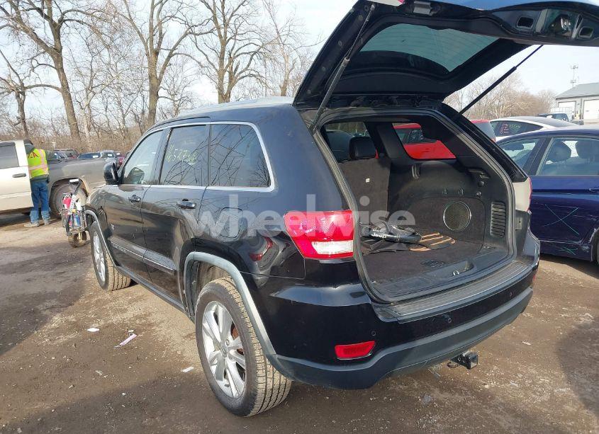 Photo 3 of 2011 Jeep Grand CHEROKEE LAREDO (VIN 1J4RR4GG2BC627401)