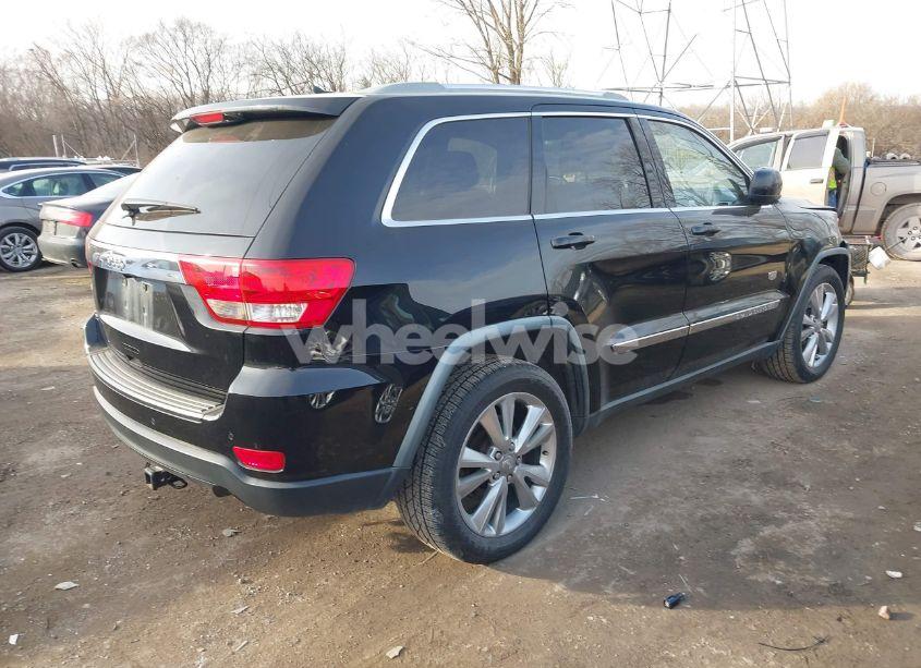 Photo 4 of 2011 Jeep Grand CHEROKEE LAREDO (VIN 1J4RR4GG2BC627401)