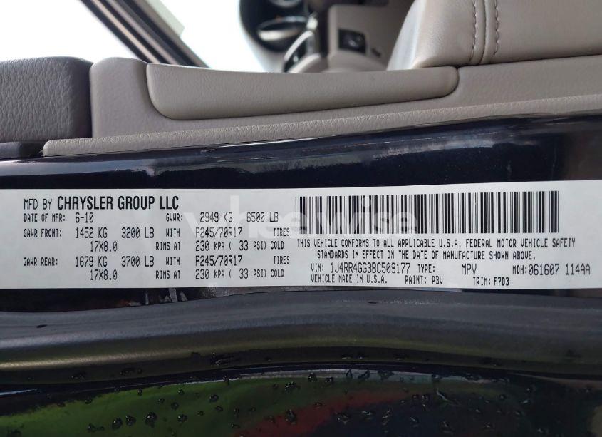 Photo 9 of 2011 Jeep Grand CHEROKEE LAREDO (VIN 1J4RR4GG3BC509177)