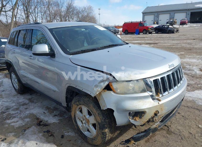 2011 Jeep Grand CHEROKEE LAREDO (VIN 1J4RR4GG3BC509373) main photo