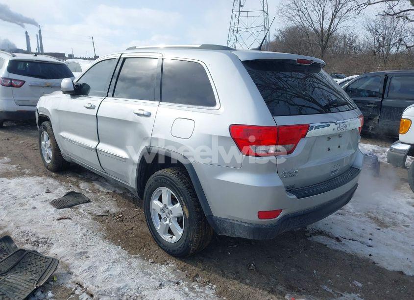 Photo 3 of 2011 Jeep Grand CHEROKEE LAREDO (VIN 1J4RR4GG3BC509373)