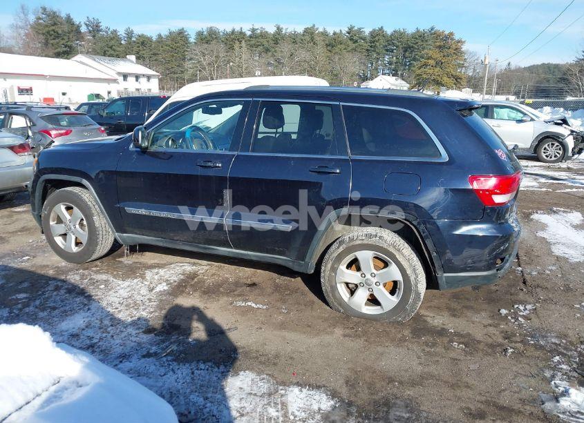 Photo 14 of 2011 Jeep Grand CHEROKEE LAREDO (VIN 1J4RR4GG3BC511625)