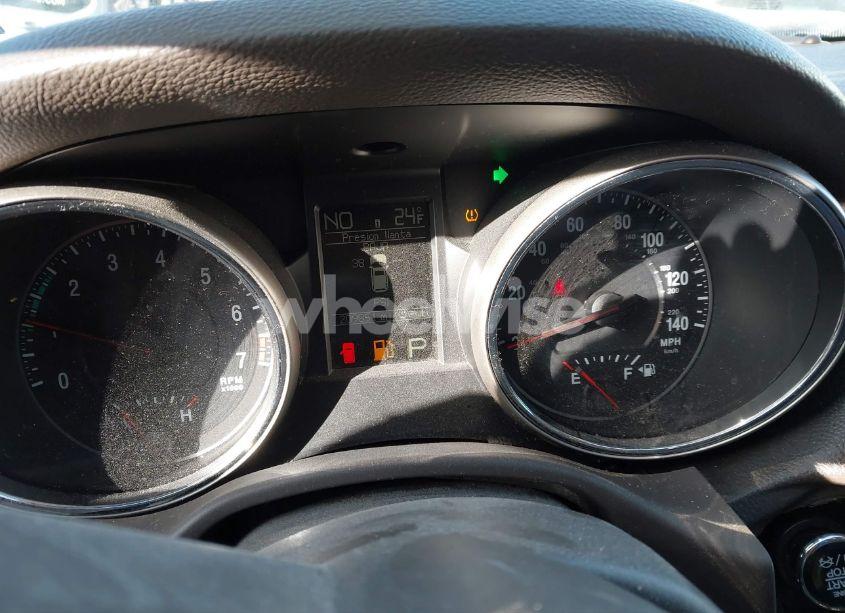 Photo 7 of 2011 Jeep Grand CHEROKEE LAREDO (VIN 1J4RR4GG3BC511625)