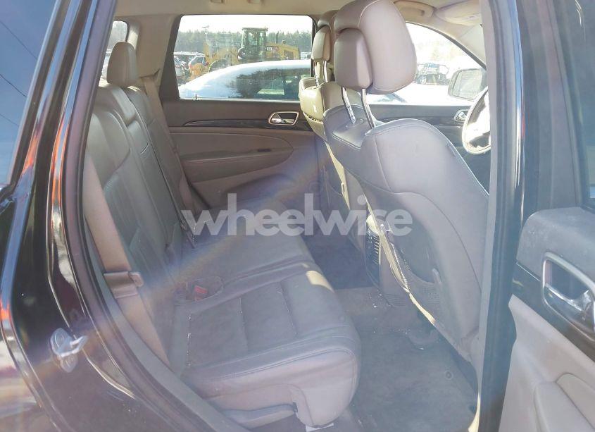 Photo 8 of 2011 Jeep Grand CHEROKEE LAREDO (VIN 1J4RR4GG3BC511625)