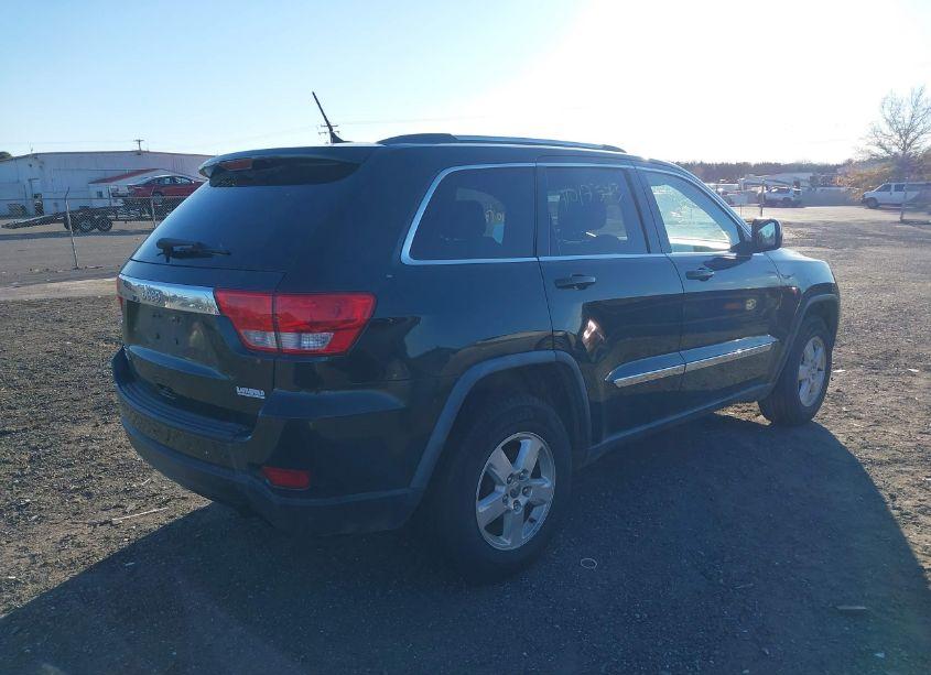 Photo 4 of 2011 Jeep Grand CHEROKEE LAREDO (VIN 1J4RR4GG3BC534807)