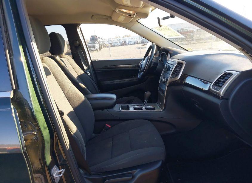 Photo 5 of 2011 Jeep Grand CHEROKEE LAREDO (VIN 1J4RR4GG3BC534807)