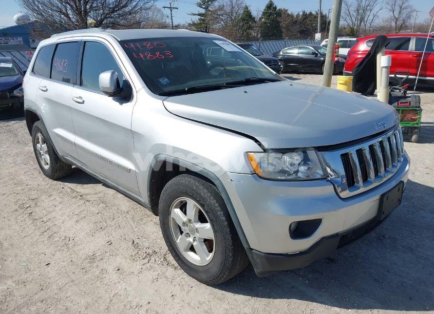 2011 Jeep Grand CHEROKEE LAREDO (VIN 1J4RR4GG3BC589578) main photo