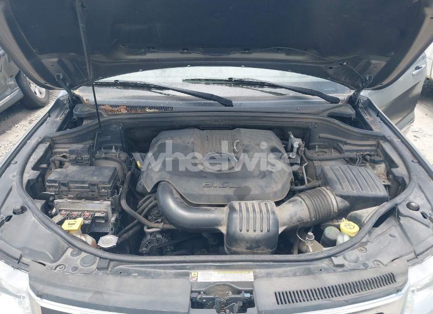 Photo 10 of 2011 Jeep Grand CHEROKEE LAREDO (VIN 1J4RR4GG3BC595896)