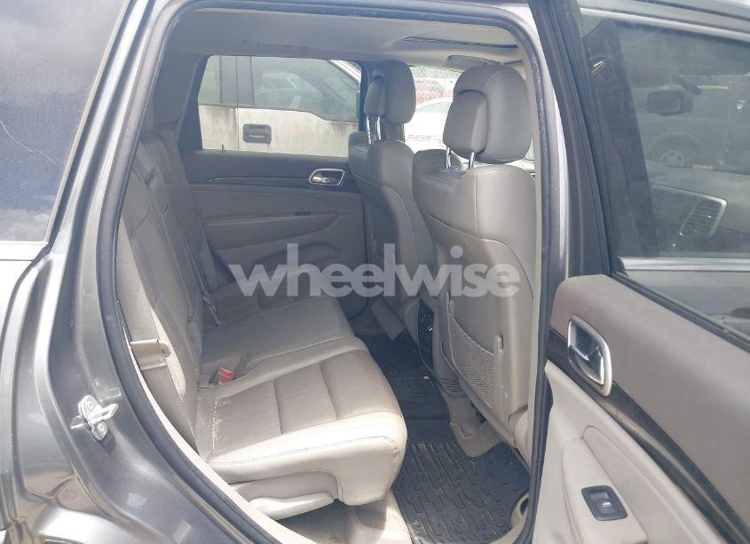 Photo 8 of 2011 Jeep Grand CHEROKEE LAREDO (VIN 1J4RR4GG3BC595896)