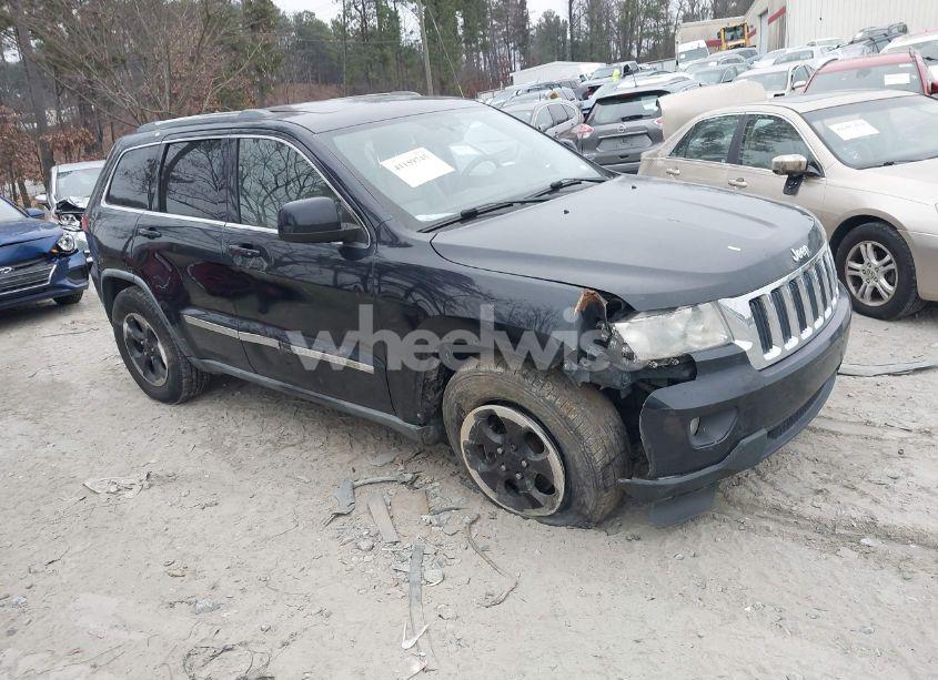 2011 Jeep Grand CHEROKEE LAREDO (VIN 1J4RR4GG3BC608789) main photo
