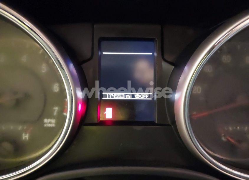 Photo 7 of 2011 Jeep Grand CHEROKEE LAREDO (VIN 1J4RR4GG3BC657216)