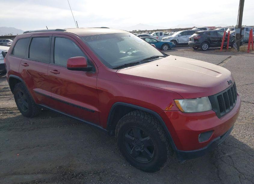 2011 Jeep Grand CHEROKEE LAREDO (VIN 1J4RR4GG3BC674033) main photo
