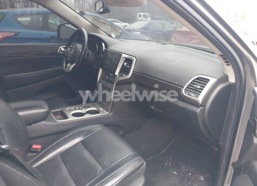 Photo 5 of 2011 Jeep Grand CHEROKEE LAREDO (VIN 1J4RR4GG3BC731279)