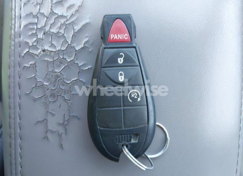 Photo 11 of 2011 Jeep Grand CHEROKEE LAREDO (VIN 1J4RR4GG3BC736370)