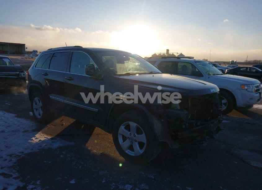 2011 Jeep Grand CHEROKEE LAREDO (VIN 1J4RR4GG4BC522584) main photo