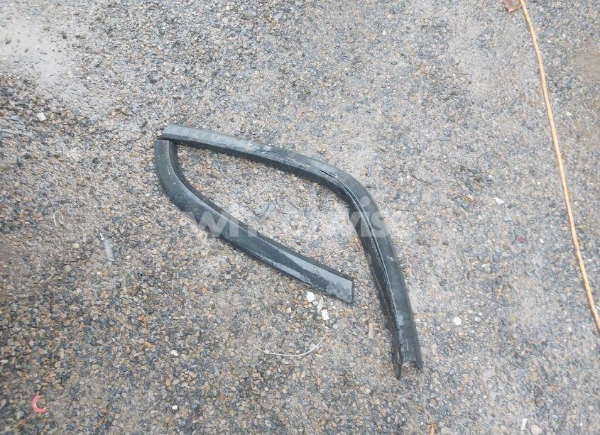 Photo 12 of 2011 Jeep Grand CHEROKEE LAREDO (VIN 1J4RR4GG4BC534847)