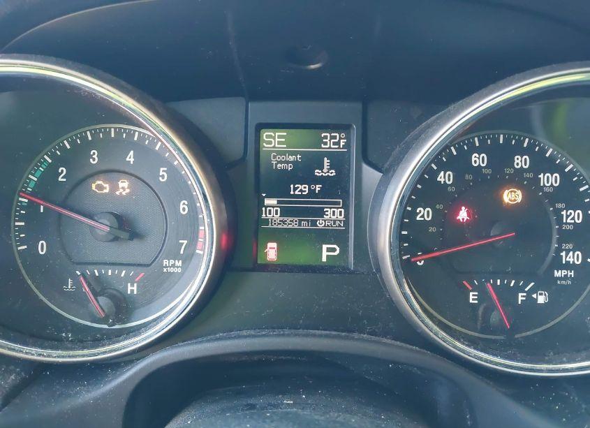 Photo 7 of 2011 Jeep Grand CHEROKEE LAREDO (VIN 1J4RR4GG4BC547405)