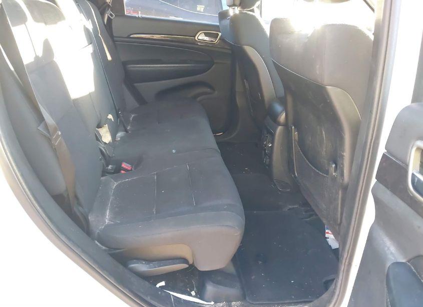 Photo 8 of 2011 Jeep Grand CHEROKEE LAREDO (VIN 1J4RR4GG4BC547405)