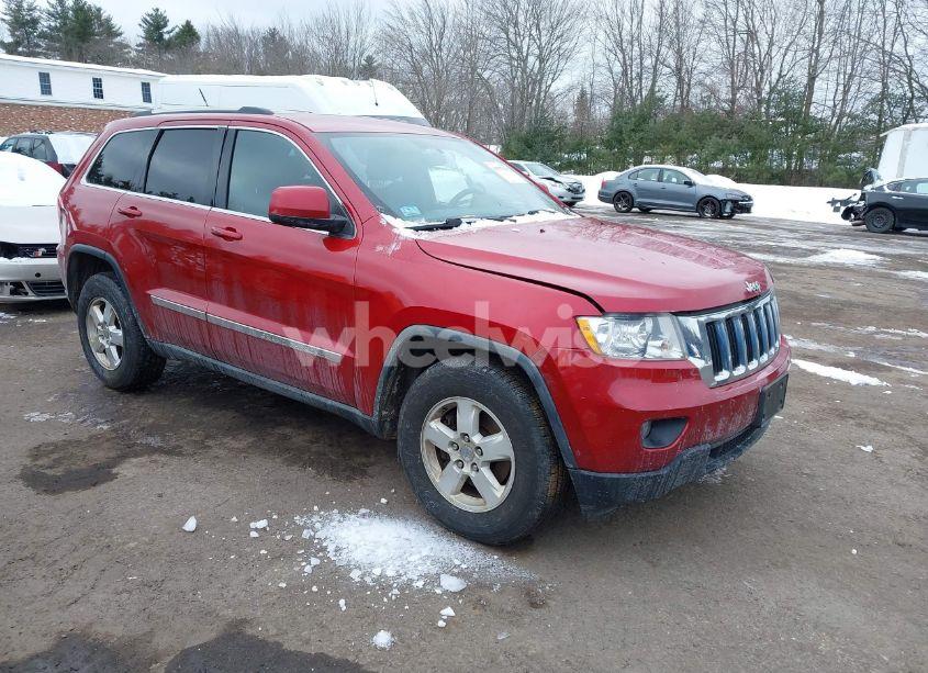 2011 Jeep Grand CHEROKEE LAREDO (VIN 1J4RR4GG4BC561742) main photo