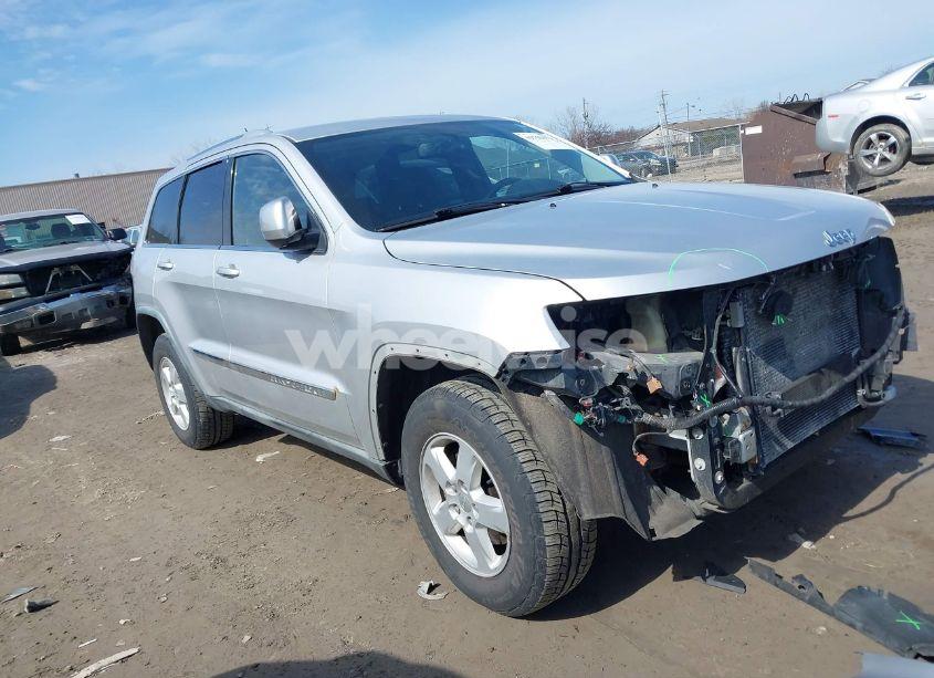 2011 Jeep Grand CHEROKEE LAREDO (VIN 1J4RR4GG4BC567170) main photo