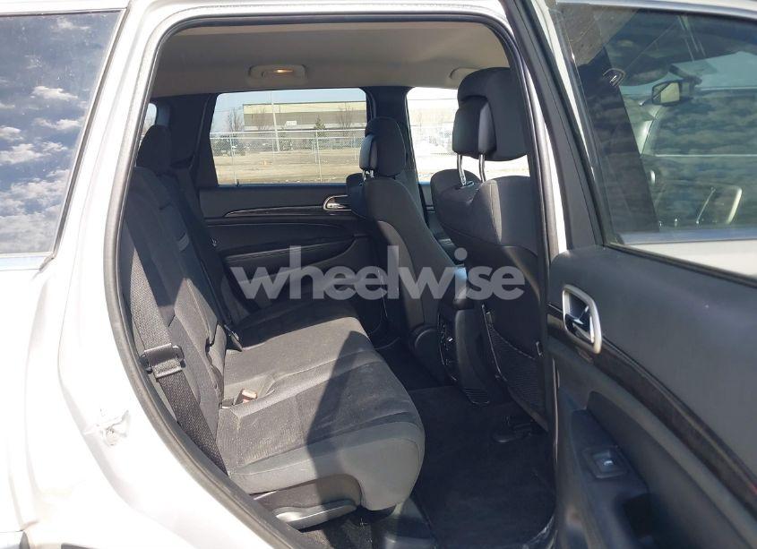 Photo 8 of 2011 Jeep Grand CHEROKEE LAREDO (VIN 1J4RR4GG4BC567170)