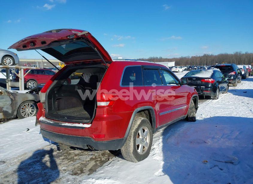 Photo 4 of 2011 Jeep Grand CHEROKEE LAREDO (VIN 1J4RR4GG4BC615248)