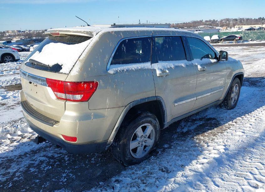 Photo 4 of 2011 Jeep Grand CHEROKEE LAREDO (VIN 1J4RR4GG4BC669536)