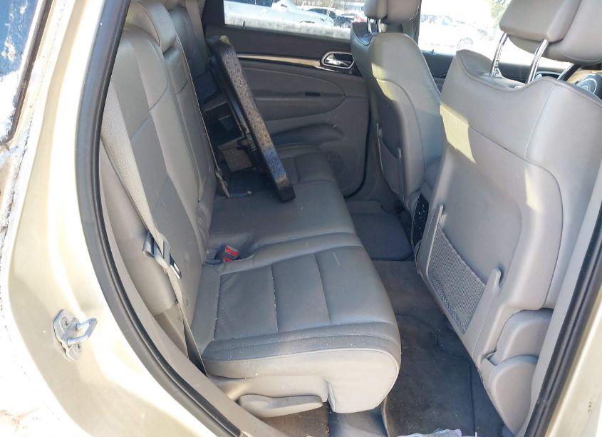 Photo 8 of 2011 Jeep Grand CHEROKEE LAREDO (VIN 1J4RR4GG4BC669536)