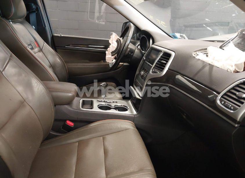 Photo 5 of 2011 Jeep Grand CHEROKEE LAREDO (VIN 1J4RR4GG4BC675904)