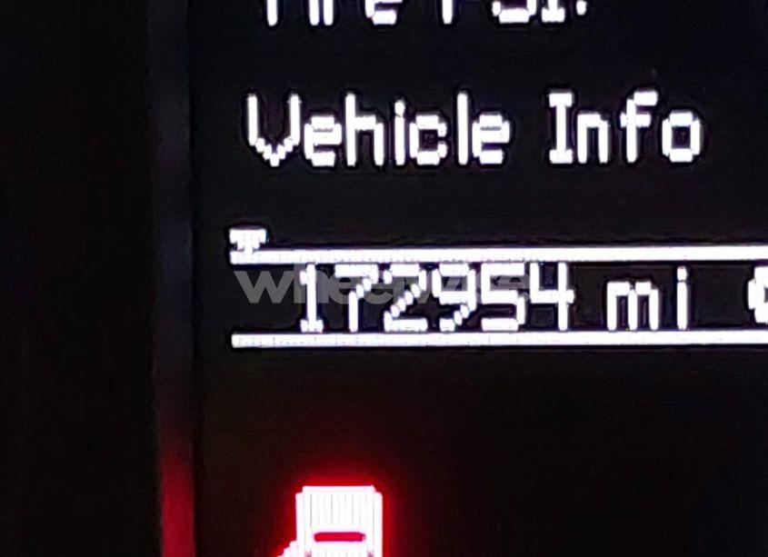 Photo 15 of 2011 Jeep Grand CHEROKEE LAREDO (VIN 1J4RR4GG5BC506152)