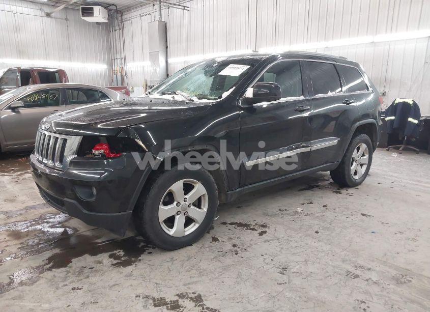 Photo 2 of 2011 Jeep Grand CHEROKEE LAREDO (VIN 1J4RR4GG5BC506152)