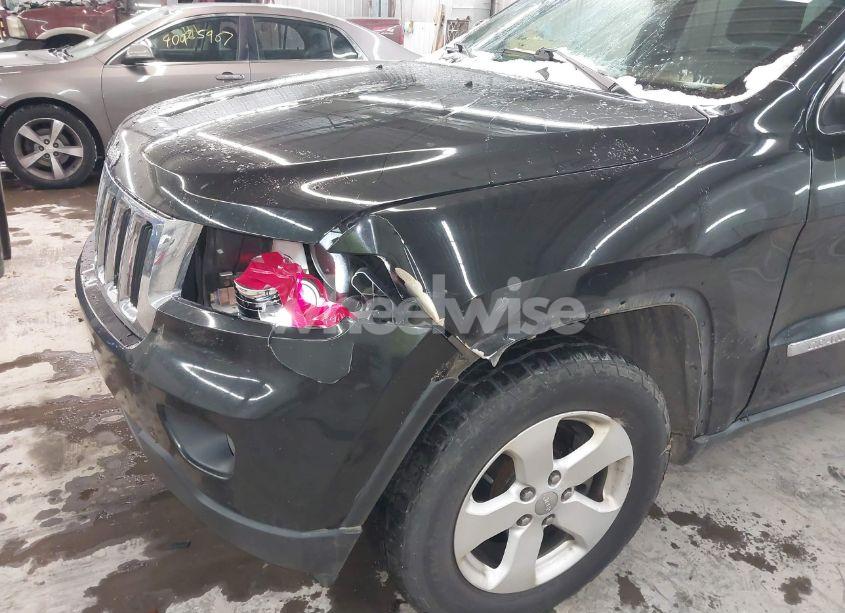 Photo 6 of 2011 Jeep Grand CHEROKEE LAREDO (VIN 1J4RR4GG5BC506152)