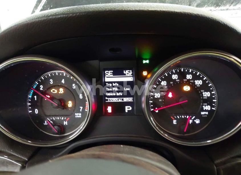 Photo 7 of 2011 Jeep Grand CHEROKEE LAREDO (VIN 1J4RR4GG5BC506152)