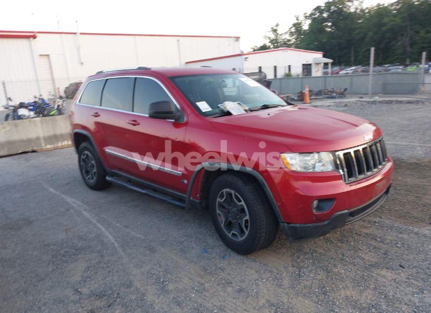 2011 Jeep Grand CHEROKEE LAREDO (VIN 1J4RR4GG5BC506958) main photo