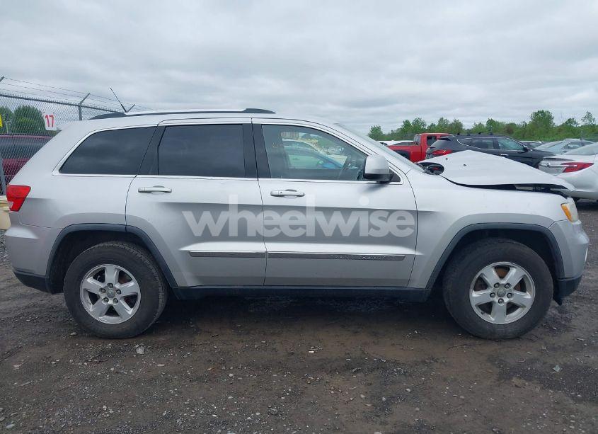 Photo 14 of 2011 Jeep Grand CHEROKEE LAREDO (VIN 1J4RR4GG5BC510489)